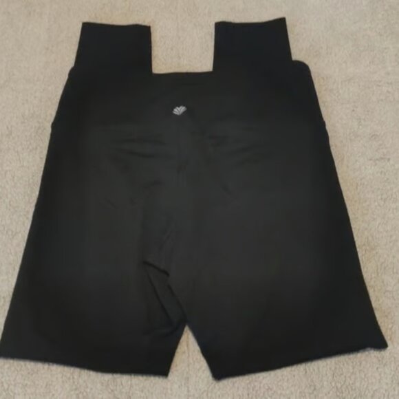 Forever 21 Black Stretch Leggings Size Med GUC #M-021 - Picture 3 of 6